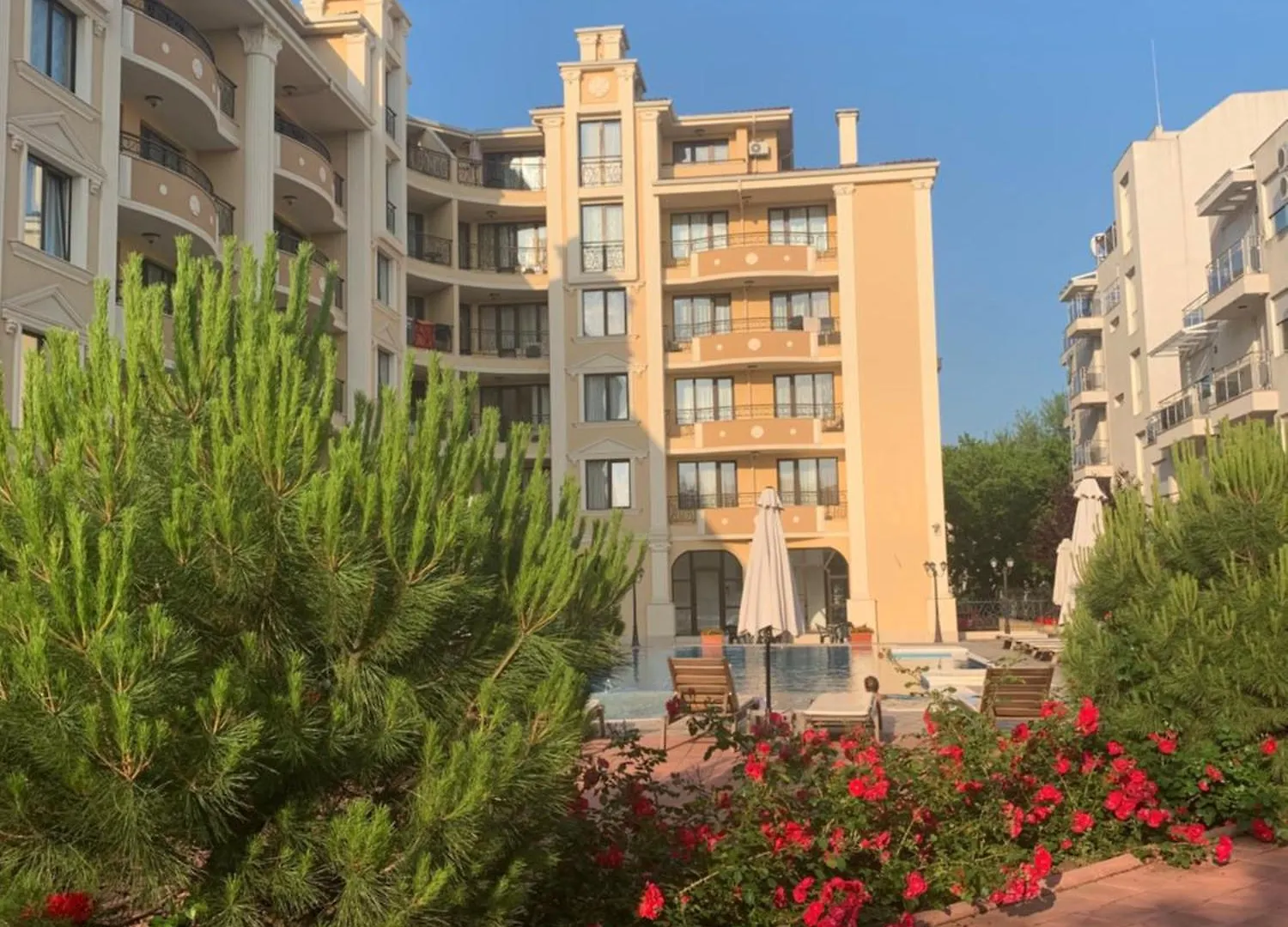 Happy Smiles Apartment Pomorie 0*,